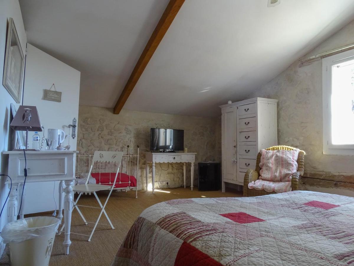 Clos St Pierre De Fraisse Avignon Ruang foto